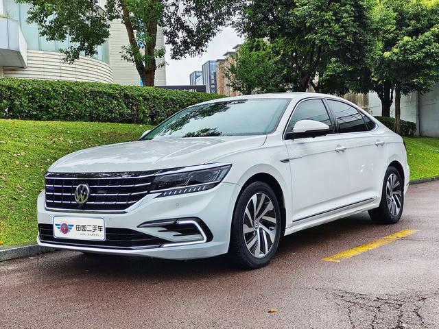 Passat PHEV 2019 430PHEV Hybrid Luxury Edition