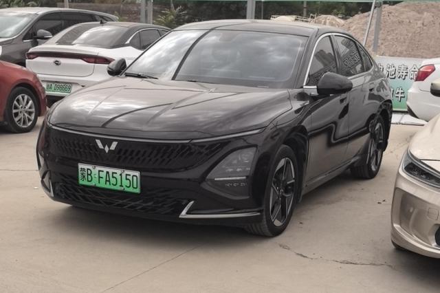 Wuling Starlight PHEV 2023 150 Advance Edition