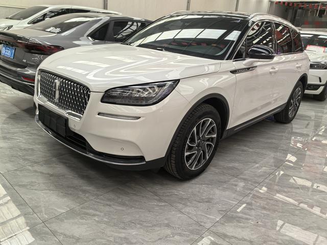 Adventurer 2022 2.0T 2WD Premium