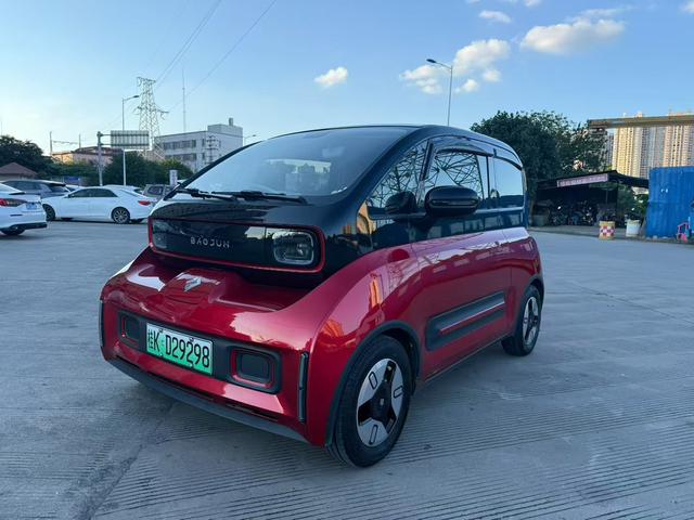Baojun E300 2020 Plus Star Smart Edition