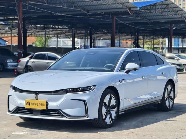 Lantu Chasing Light EV 2023 580km Standard Edition