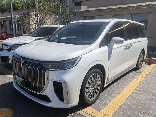 Arcto Dreamer EV 2022 0 Carbon Edition Dream + Range Package