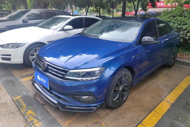 Sprinter 2021 280TSI DSG Luxury Phantom Edition