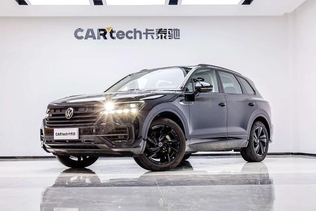 Touareg 2022 3.0TSI Sharp Edition Obsidian Sport Package