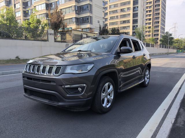 Guide 2017 200T Automatic Home Edition