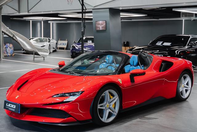 Ferrari SF90 2020 3.9T automatic four-wheel drive 2-seater original customized version
