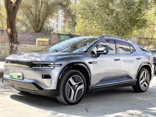 Changan Qiyuan E07 2024 pure electric 90kWh Max smart driving version four-wheel drive