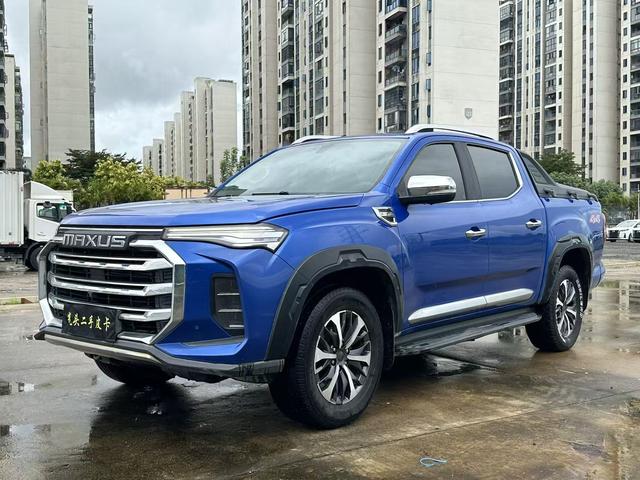 Chase T90 2021 2.0T diesel dual-turbocharged four-wheel drive long box high chassis automatic ultimate edition