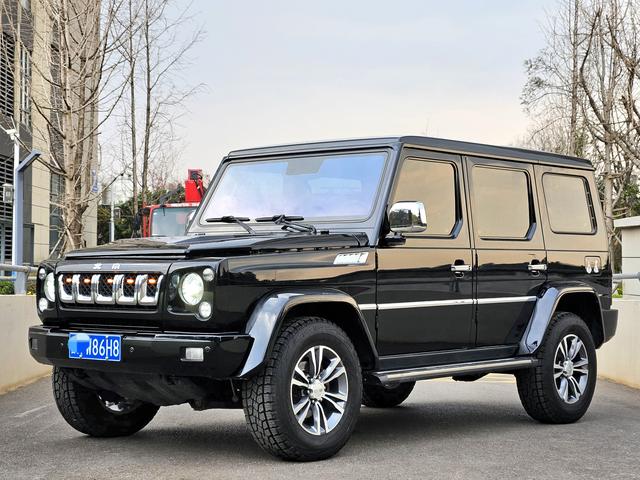 Beijing off-road BJ80 2018 2.3T automatic noble type country VI