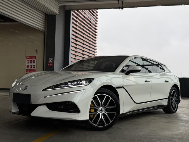 Denza Z9GT EV 2024 630 four-wheel drive Max version