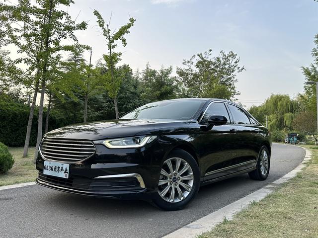 Taurus 2019 EcoBoost 245 Premium Edition