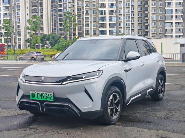 Yuan UP 2024 model 401KM transcendent type