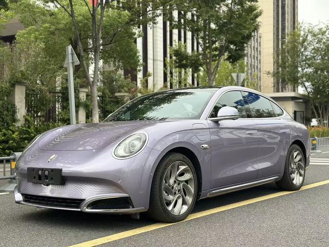 Euler Lightning Cat 2022 555km Premium