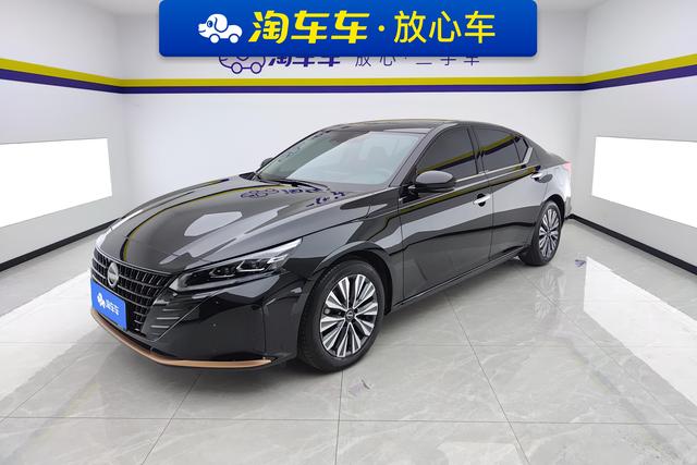 Teana 2024 2.0L SV Black Gold Version
