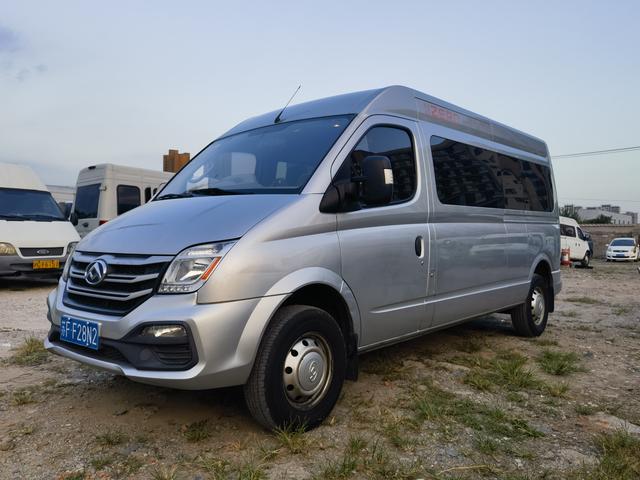 Xintu V80 2019 PLUS 2.0T AMT Max Express long axis mid-top 7 seats