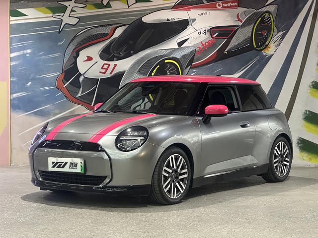 Electric MINI COOPER 2024 COOPER E classic