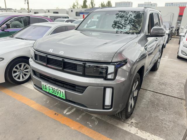 Beijing off-road BJ60 Thunder 2024 Magic four-wheel drive advanced five-seater