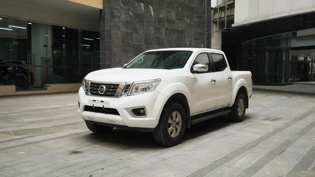 Navara 2017 2.5L Automatic 4WD Deluxe QR25