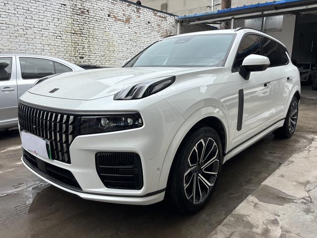 Lynk &Co. 09 EM-P 2023 EM-P 2.0 TD Voyage Edition Six-seater AM