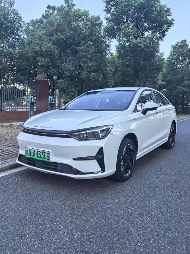 Beijing EU5 PLUS 2023 R500 Premium Edition