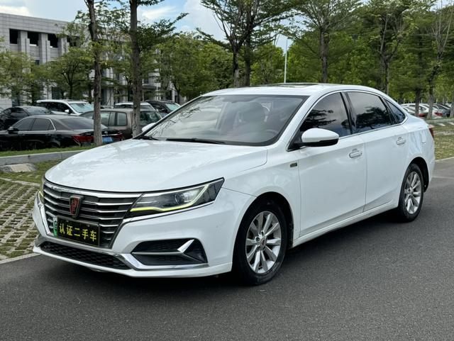 Roewe ei6 2017 45T Hybrid Connected Smart Edition