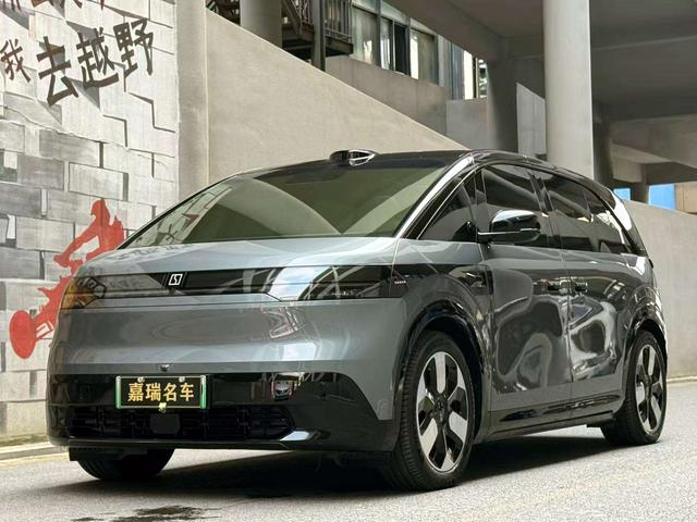 ZEEKR MIX 2025 76kWh Smart Driving Version