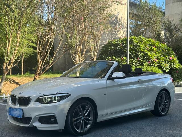 BMW 2 Series (imported) 2018 225i Convertible Coupe Exclusive M sports suit
