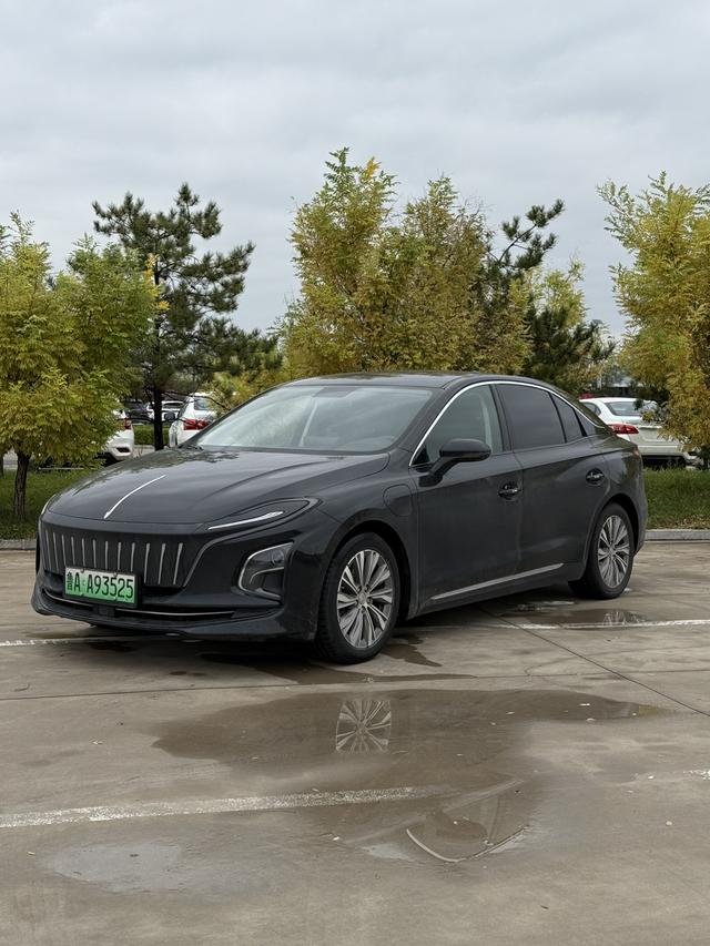 Red Flag E-QM5 2023 620KM PLUS Edition