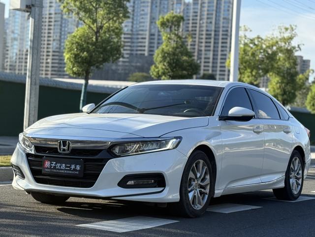 Accord 2018 260TURBO Elite National V