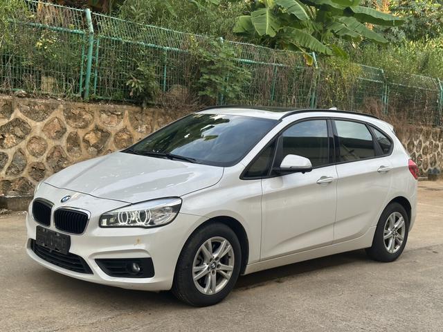 BMW 2 Series Wagon 2018 218i Leader