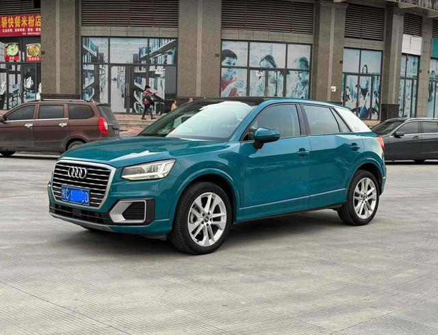 Audi Q2L 2018 model 35TFSI luxury to elegant country V