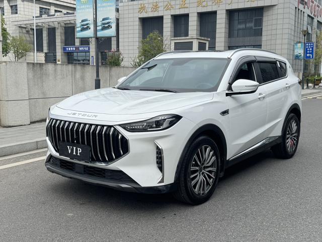 Jietu X70 PRO 2023 model 1.6 TD DCT Yuexiang PRO 5 seats