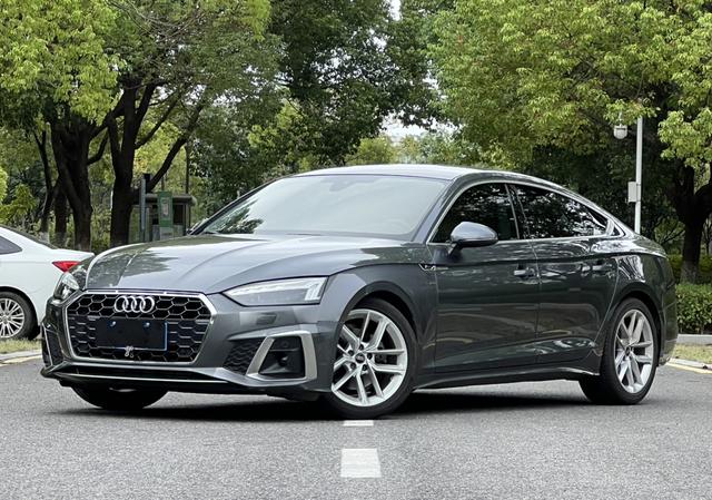 Audi A5 2022 Sportback 40 TFSI Fashion Elegance