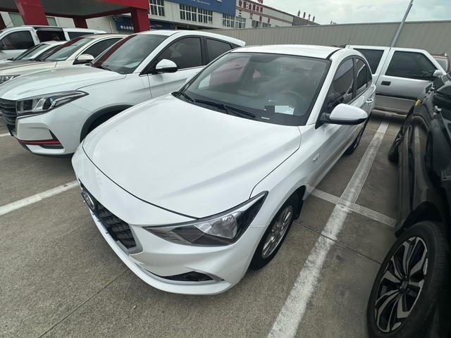 Hyundai 2018 1.6L Automatic Pleasant Edition GL State V