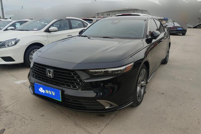 Accord PHEV 2023 e:PHEV Premium Edition