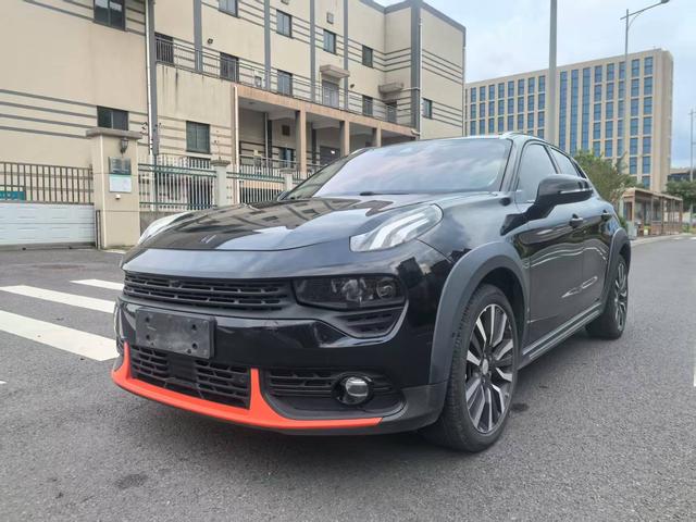 Lynk & Co. 02 2018 2.0T DCT four-wheel drive Jin Pro version National V