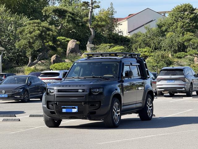 Guardian 2024 model 110 3.0 T P400 XS