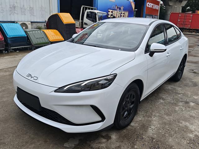 Seal 05DM 2025 Smart Driving Version DM-i 55KM Luxury