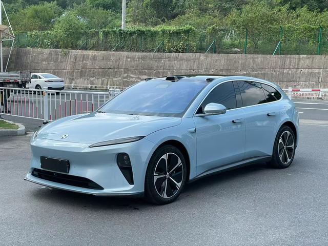 Azera ET5T 2024 75kWh