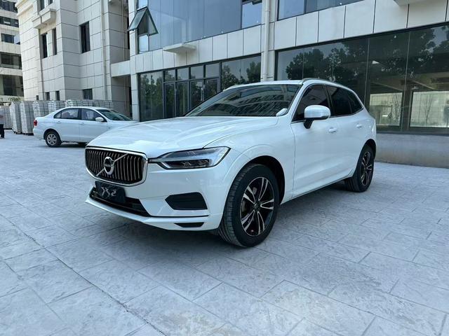 Volvo XC60 2019 T5 4WD Intelligent Vision National VI