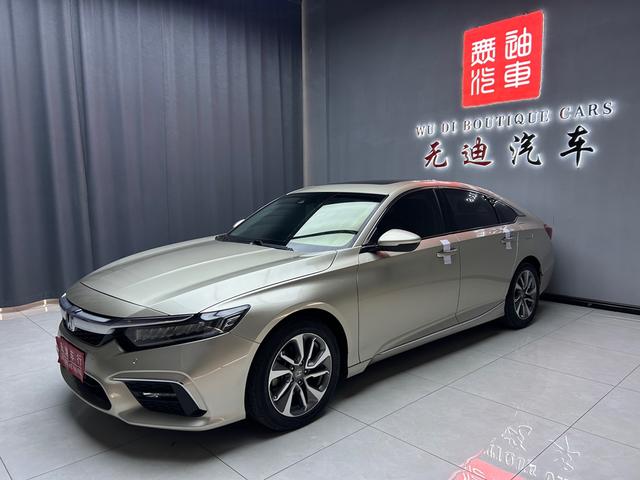 Insignia 2019 260TURBO Essence Edition State V