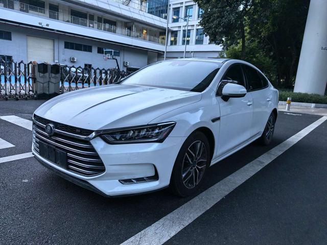 Qin Pro DM 2018 model 1.5TI automatic Zhilian Ruixiang Type