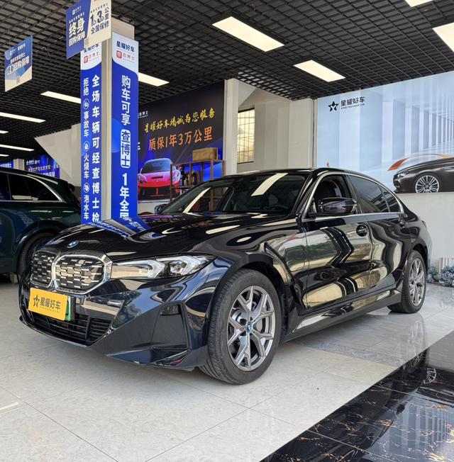 BMW i3 2022 eDrive 35 L