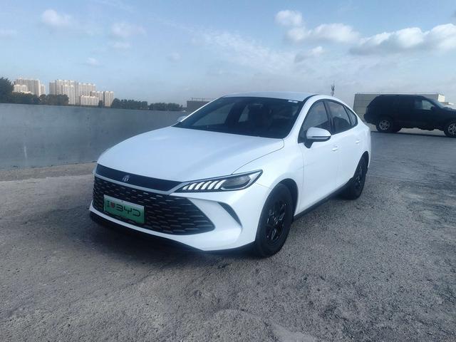 Qin PLUS DM 2025 Smart Driving Version DM-i 55KM leading Type