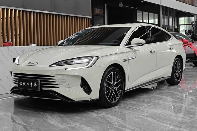 Seal DM 2024 Glory Version DM-i 1.5L 121KM Premium Type