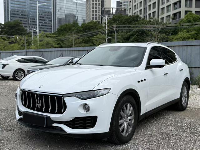 Levante 2016 3.0T Levante