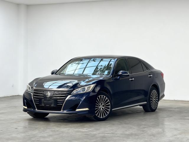 Crown 2018 2.0T Sport