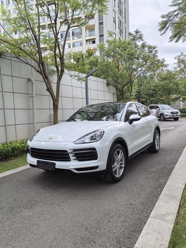 Cayenne Coupé 2019 Cayenne Coupé 3.0T