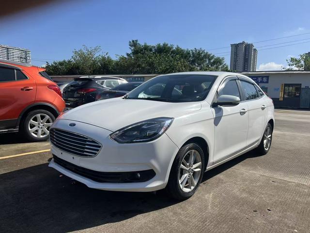 Furuisi 2019 facelift 1.5L automatic enjoyment type Country VI