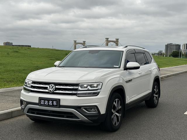 Touron 2019 380TSI 4WD Luxury Edition National VI